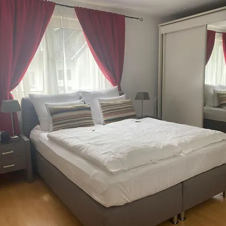 Thomas Schulte Apartamento
